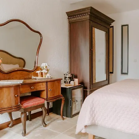 çiy Restaurant&konukevi * Kuşadası